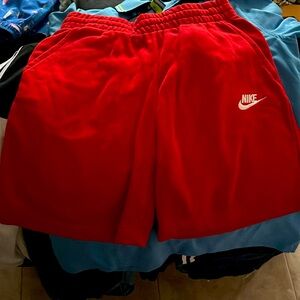 Boys Nike Shorts Large